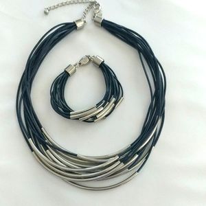 Chico's necklace and bracelet set